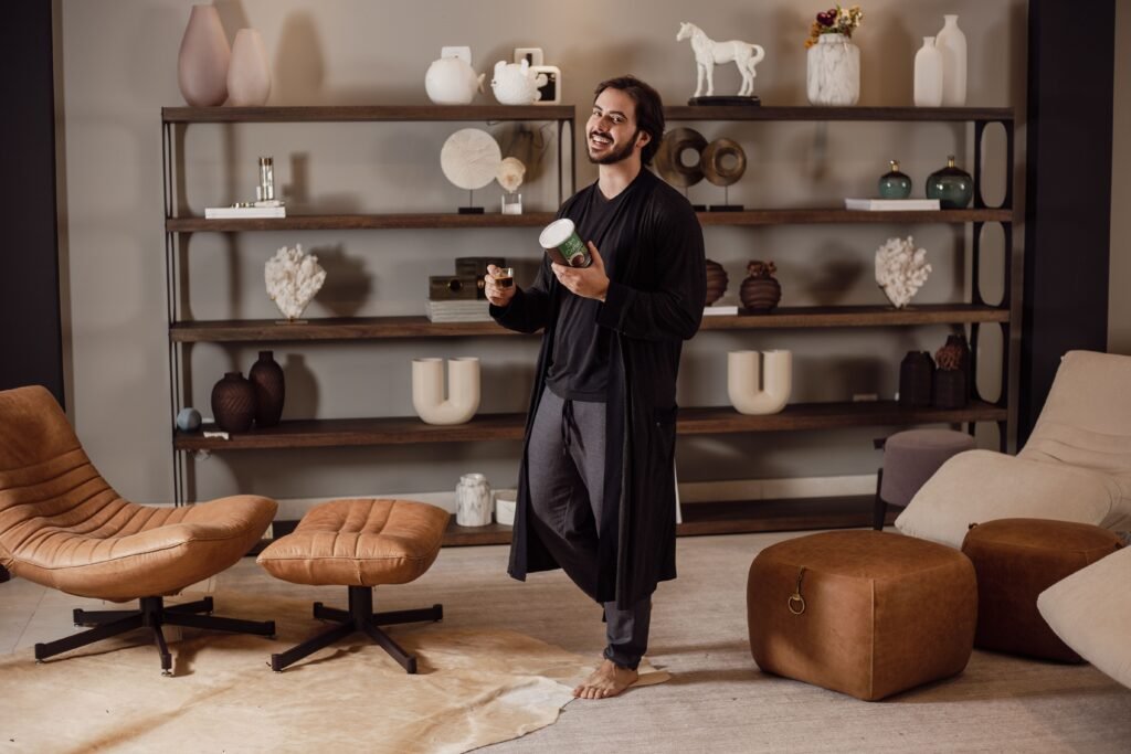 bachelor in his home